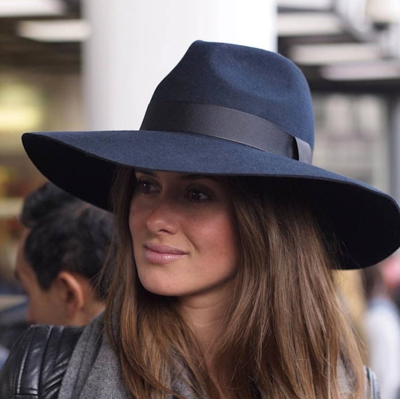 Grande Navy Fedora with large brim image 1