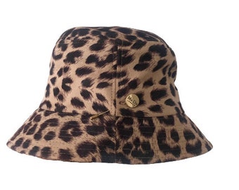 Anders Leopard Print Waterproof Bucket Hat