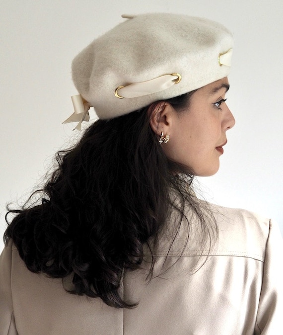 White/beige Ribbon Beret - Etsy Norway