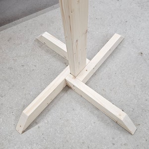 Heavy Duty Self-Standing Signpost, Directional Sign Post, Indoor or Outdoor, Sturdy, Wedding signs, Event Signs,