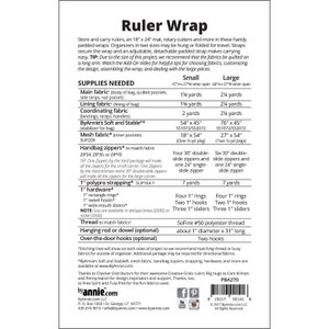 K&ouml;nnte beinhalten: Ein gedrucktes Papier mit dem Titel "Ruler Wrap" und einer Liste der ben&ouml;tigten Materialien f&uuml;r ein N&auml;hprojekt. Enth&auml;lt Stoff, Rei&szlig;verschl&uuml;sse und Hardware, mit Ma&szlig;en in Zoll und Yards.
