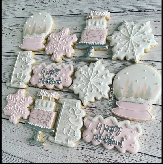 Snowglobe Cookies With Royal Icing Make Great Winter Party Favors