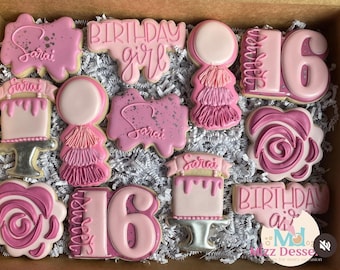 decoice_sweets♡ Pink and White Heart Shaped Coquette Bow Cake — PINKITZEL