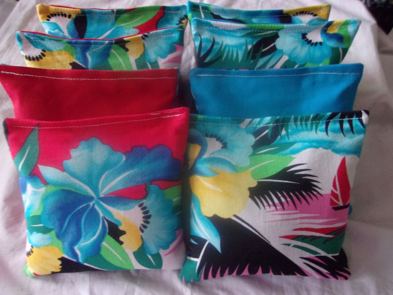 ACA REGULATION Cornhole Bag Set of 8 Hawaiian Islands on Red and Blue Backs