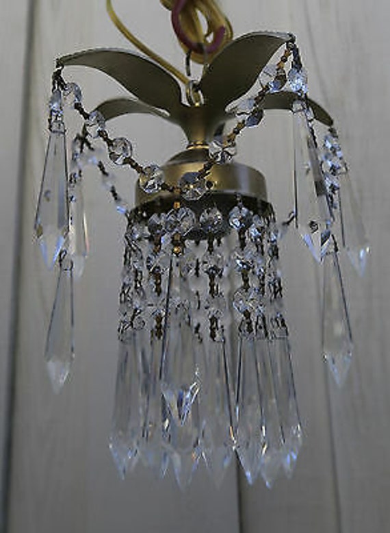 1 Pineapple Lamp Hanging Swag Brass Chandelier Crystal Prism