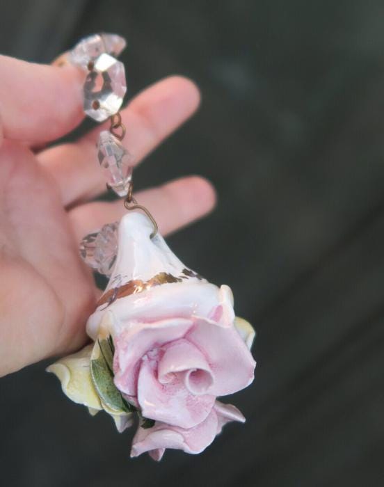 1 Prism Porcelain gilt Pink Lemon Rose Chandelier Lamp Capodimonte Part Vintage Finial center hanging ornate