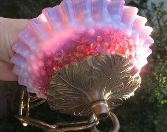 ヴィンテージ フェントン オパールセント クランベリー ホブネイル