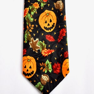 Halloween Pumpkin Silk Neck Tie, 1980s 1990s, Harvest Tie, Autumn Leaves, Thanksgiving, Novelty Tie, Unique Holiday Tie, Unisex Neck Tie