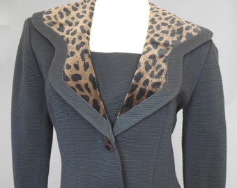 Vintage 1980s Black Leopard/Animal Print Blazer w/ Velvet Collar by D.J. Summers, Size 4, The Nanny/Ribbed/Pinup/Rockabilly/1940s Style