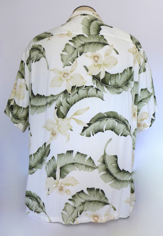 90s Hawaiian White Orchid and Green Leaf Button-u… - image 3