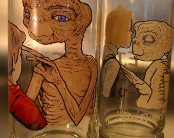 Vintage E.T. Drinking Glasses: 1982 Spielberg Sci-fi Collectible - Etsy