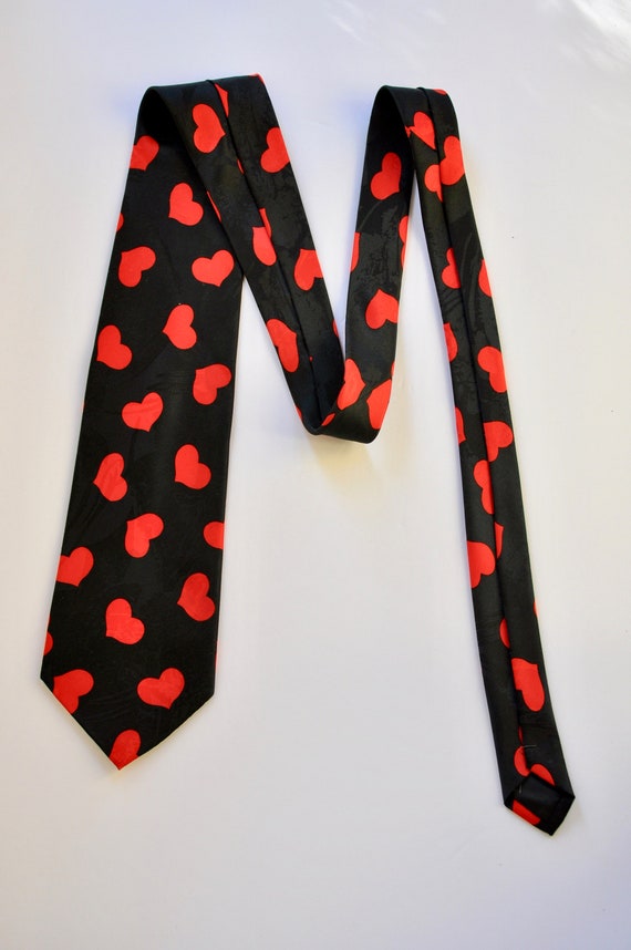 Hearts Novelty Silk Tie by Surrey, Valentine's Da… - image 4