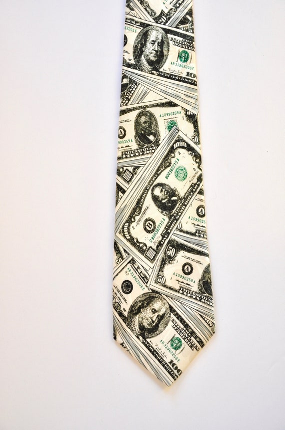 10 dollar tie guy
