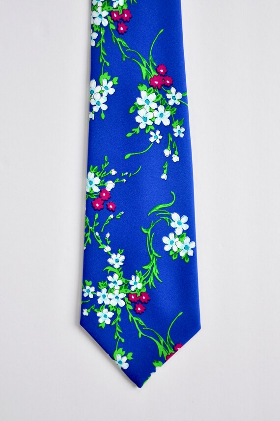 60s Marshall Fields Royal Blue Floral Tie, Nylon T