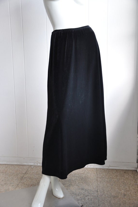 90s Black Velvet Velour "Witch" Skirt, Jones New … - image 1