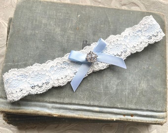 Something Blue Wedding Garter, Off White & Blue Bridal Garter, Wedding Garter with Blue Bow, Lace Garters, Simple Toss Garter with Pearl