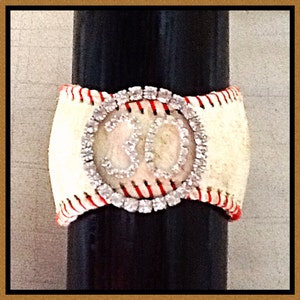 Customized Vintage Baseball Bracelet - Players Number w/ Circle Bling
