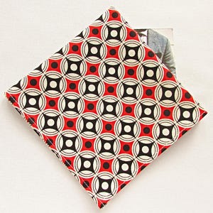 Coral Black Pocket Square, Geometric Coral Pocket Square, Wedding Pocket Square, Groom&#39;s Pocket Square, Pocket Square For Men