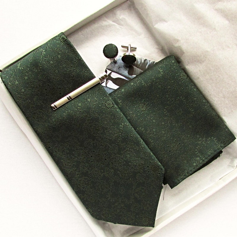 Emerald Green Silk Hair Tie main image 1