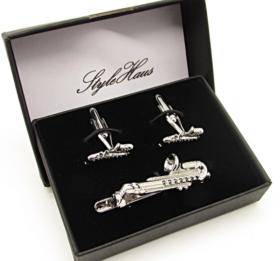 saxophone tie clip