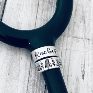 Médaille d&#39;identité stéthoscope - cadeau infirmière - cadeau étudiante infirmière - étiquette nominative stéthoscope - étiquette nominative stéthoscope personnalisée - sur mesure pour infirmière