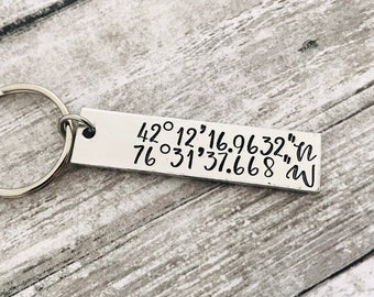 Coordinates keychain , special location, trip, wedding, birth place, home Latitude Longitude key chain, key chain - anniversay