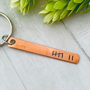 7 year copper anniversary men’s gift, copper tally marks, 7 year tally marks, men’s gift, key chain . Anniversary