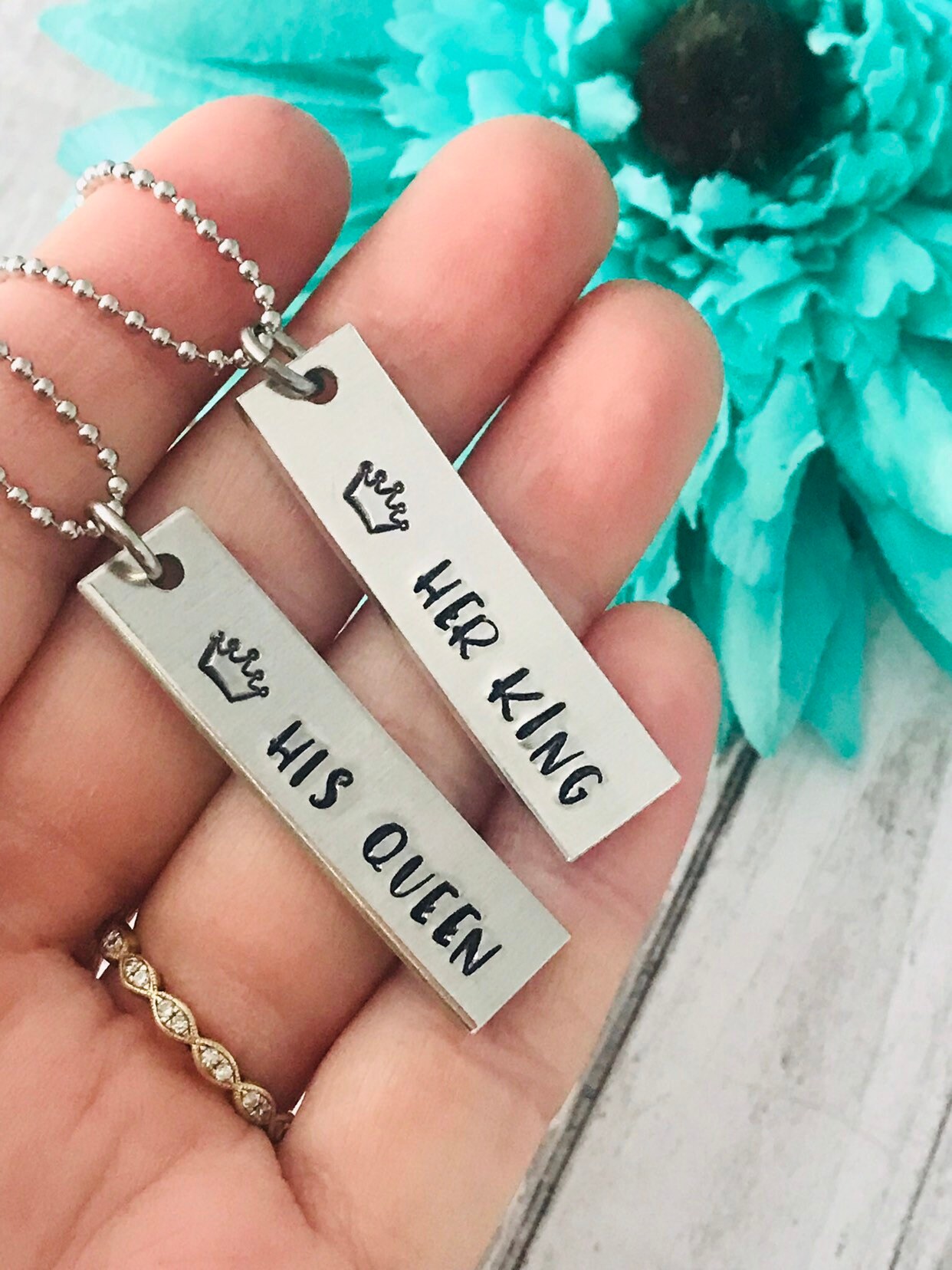 His queen and deals her king necklace