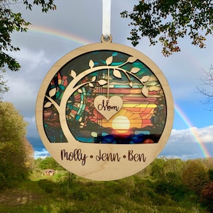 Mother’s Day family tree suncatcher, mother gift, mom flowers, suncatcher, choose your backer color, mother gift, kids name on bottom