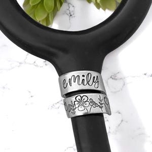 Médaille d&#39;identité stéthoscope - cadeau infirmière - cadeau étudiante infirmière - étiquette nominative stéthoscope - étiquette nominative stéthoscope personnalisée - sur mesure pour infirmière