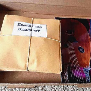 Kravik Lyra Saiten Set: Fluorocarbon x2 (optional Ersatz-Tailgut und Beschläge)