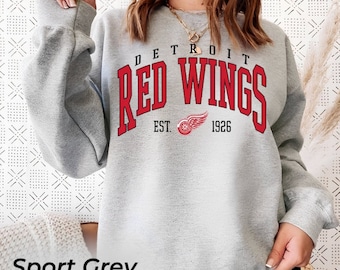 Vintage Detroit Red Wings Sweatshirt, Red Wings Tee, Hockey Sweatshirt, College Sweater, Hockey Fan Shirt, Detroit Hockey Shirt