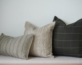Juego de fundas de almohada en verde salvia y oliva: decoración para el hogar tejida a mano