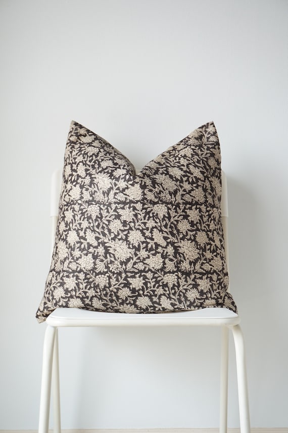 Block Print Pillow Cover: Floral Batik, Natural Dyed (20x20)