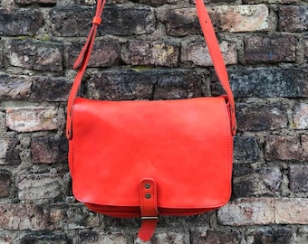 Soft lightweight pouch bag, project bag, knitting bag, leather bag, Breton bag, shoulder bag, wool bag, natural leather bag