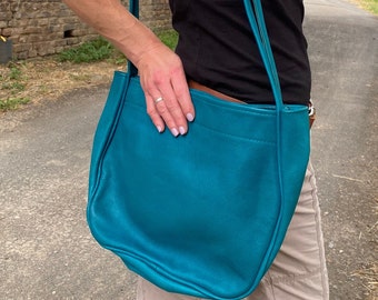 Shopper Classic, handbag made of soft leather with magnetic closure, shopping bag, city shopper