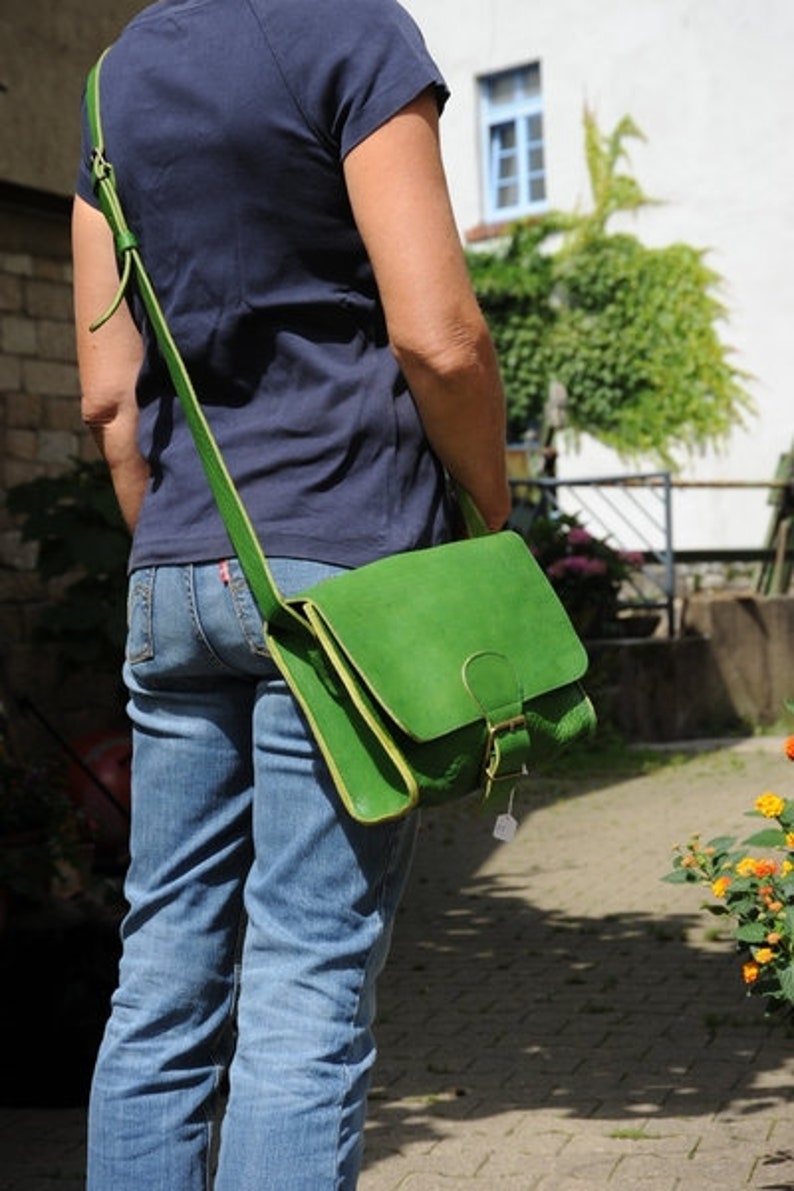 Handtasche Bella Gr.3 aus Leder in vielen Farben Umhängetasche Echt LEDER Bild 2