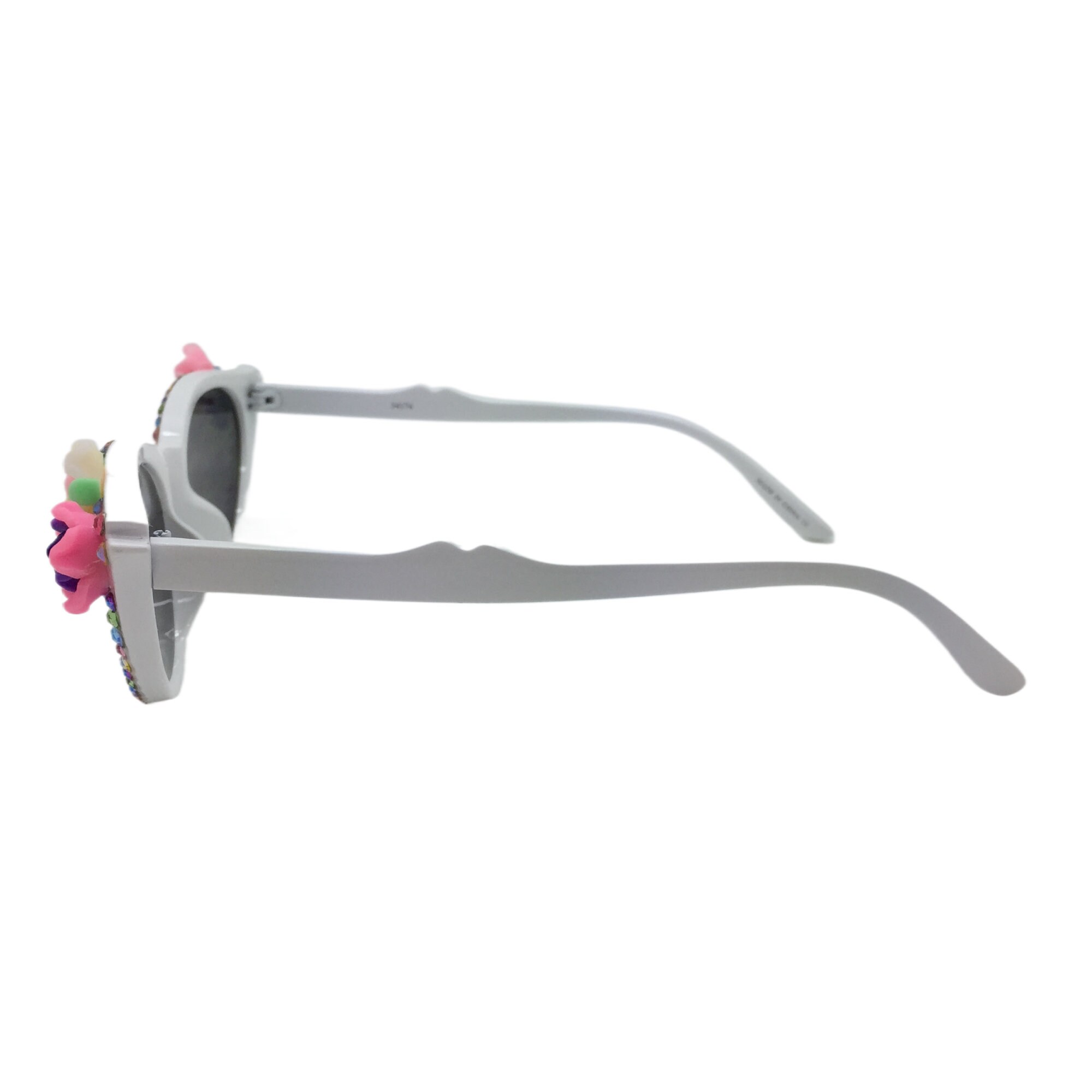 Rhinestone cat eye ? flower sunglasses Amazon.com: willochra 2pcs Diamond Cat Eye Sunglasses Women  main image 3