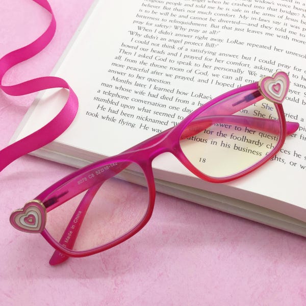 Pink Valentine's Day Heart Reading Glasses