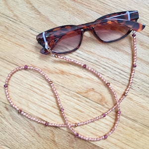 Beaded Glasses Chain, Eyeglass Holder, Eyeglasses Necklace, Sunglasses Lanyard, Eyewear Accessories (Sunglasses Not Included)