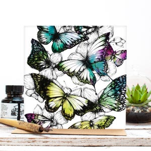 Carte-cadeau botanique vierge kaléidoscope papillon par Jessica Wilde