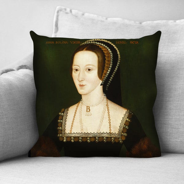 Anne Boleyn, queen of england - 18" velveteen pillow case - 1536