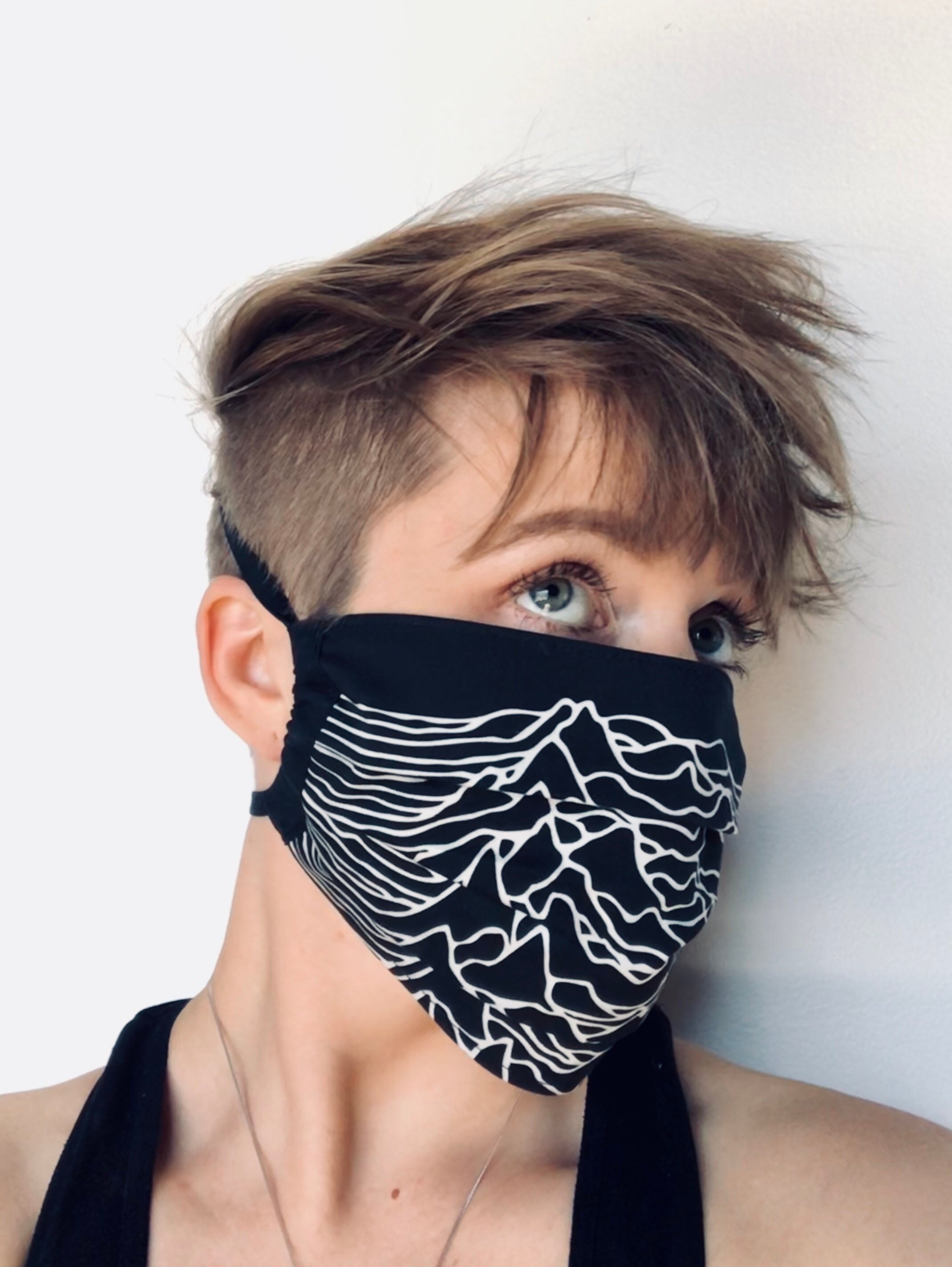 unknown pleasures - pleated face mask // face covering - 2 cotton lay…