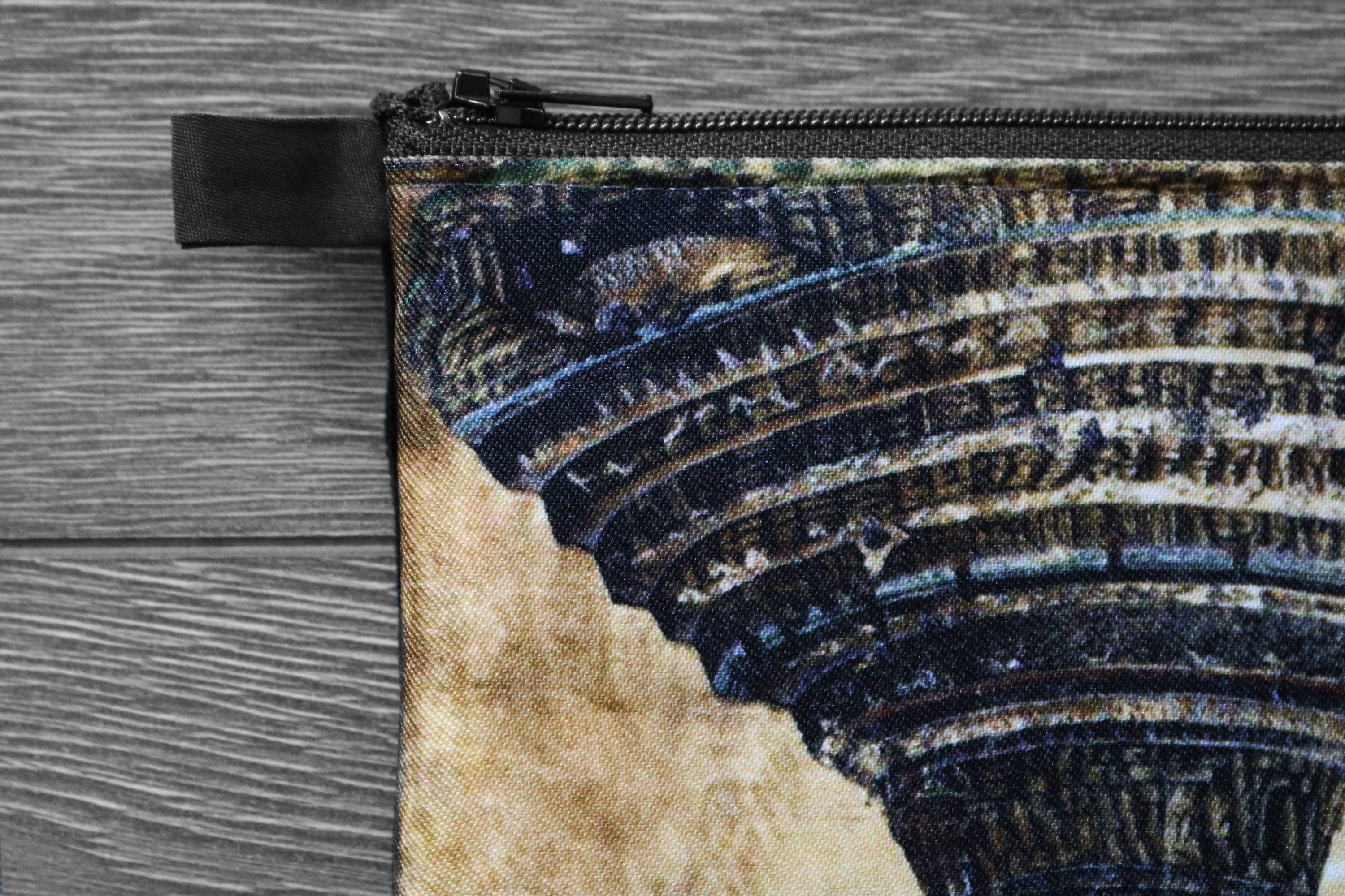 The Abyss of Hell // Inferno (dante Alighieri) - Lined Twill Coin