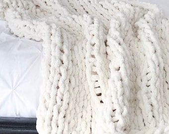 Knitting Pattern | Jumbo Knit Throw Blanket Pattern | THE GRANDE