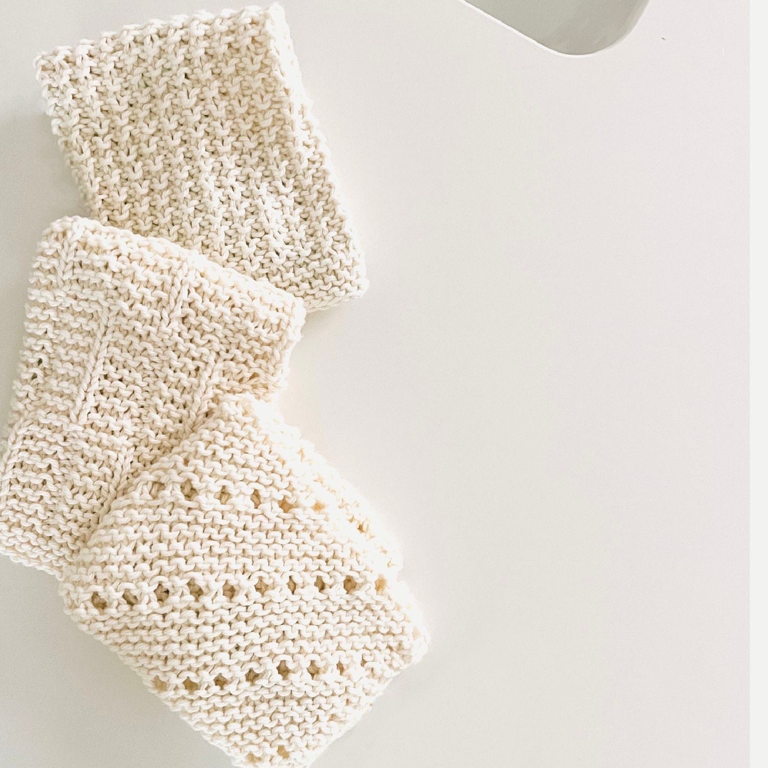 20 Amazing Free Crochet Patterns That Any Beginner Can Make  Adornos de  ganchillo, Marcadores de ganchillo, Patrón de ganchillo