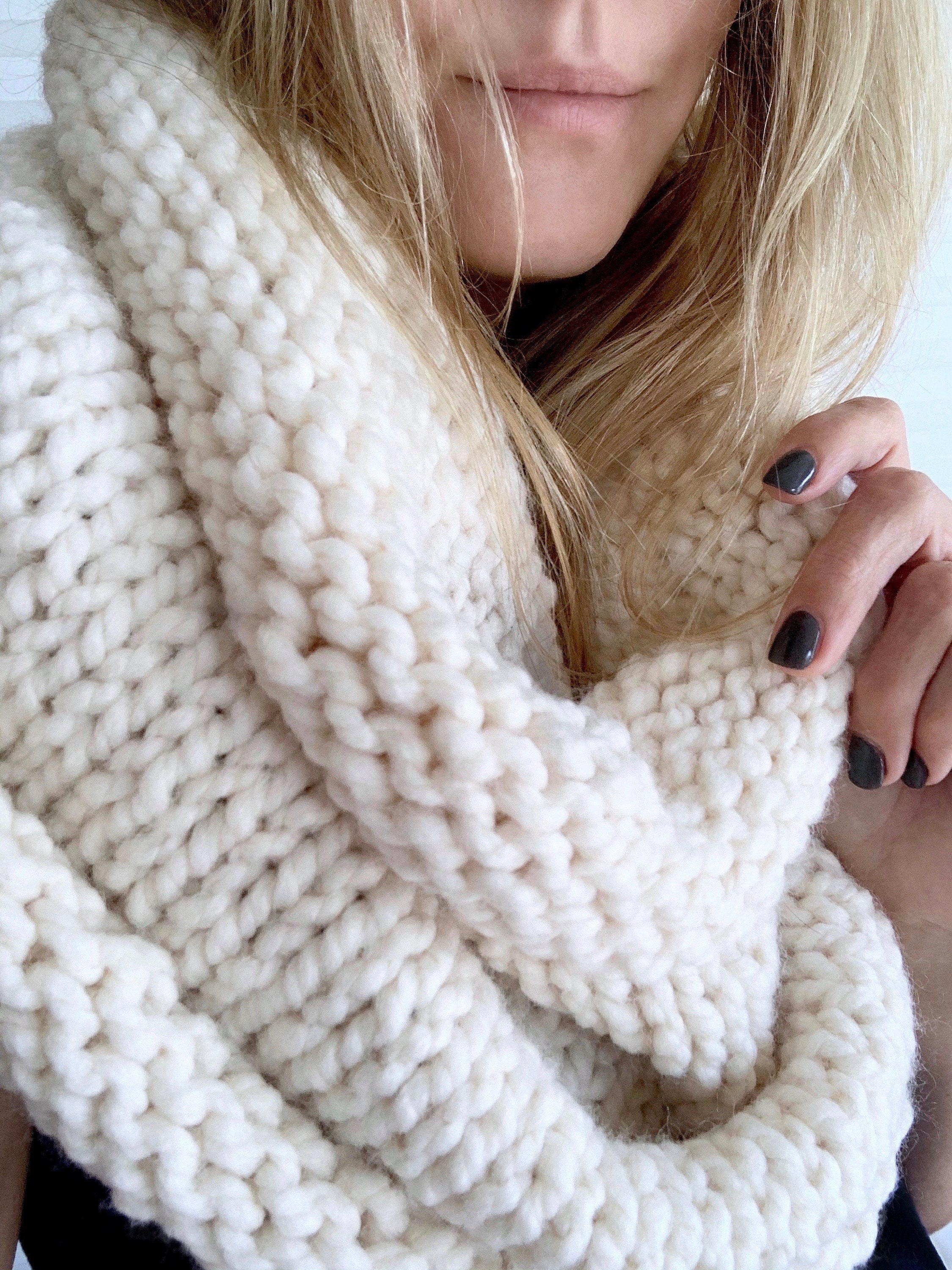 Knitting Pattern | Easy Knit Cowl Scarf Snood | THE RILASSATO - Etsy
