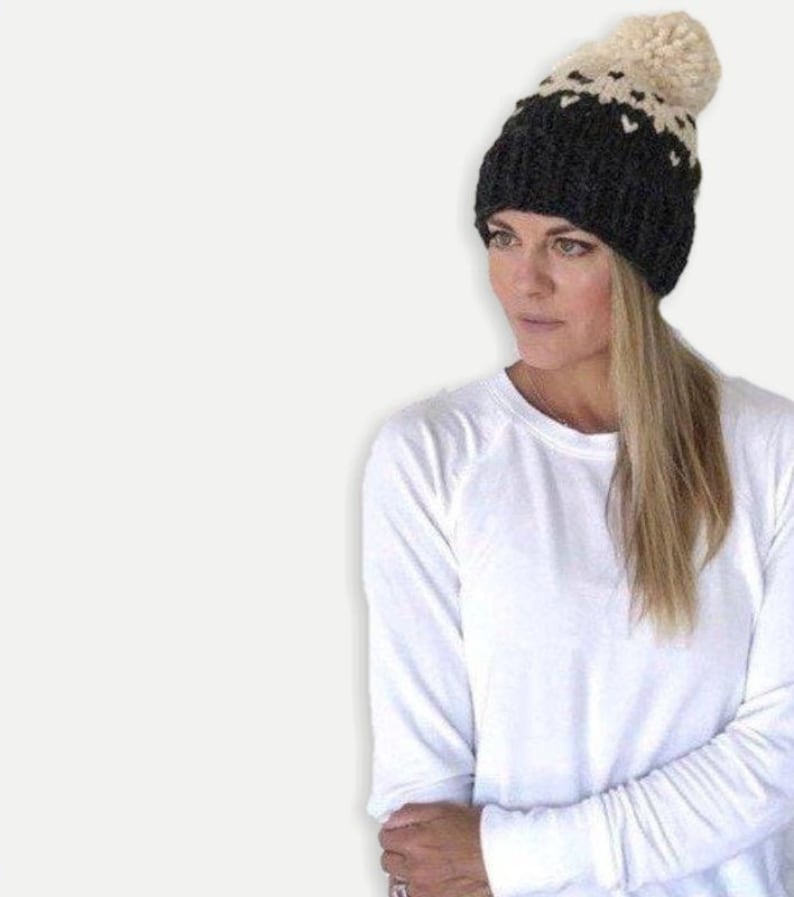 Two-Tone Chunky Fair Isle Slouchy Hat with Pom-Pom Charcoal Grey/Fisherman THE MODELLO image 2