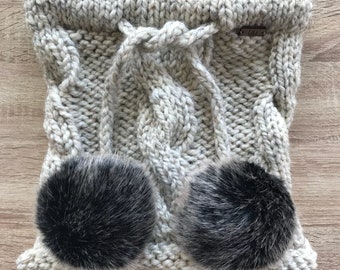 Knitting Pattern | Knit Cabled Drawstring Cowl with fur poms | THE FILO
