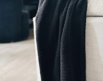 Modern Crochet Throw Blanket | Black | THE PREGO